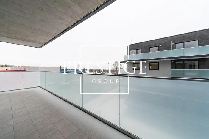 Pronájem bytu 3+kk, Praha - Prosek, Čakovická, 84 m2