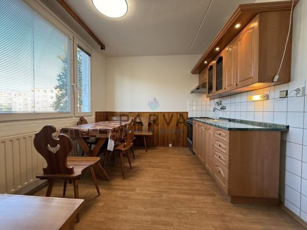 Pronájem bytu 3+1, Rokycany, K Řece, 70 m2