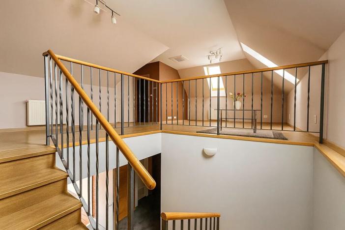 Prodej kanceláře, Čestlice, 1138 m2