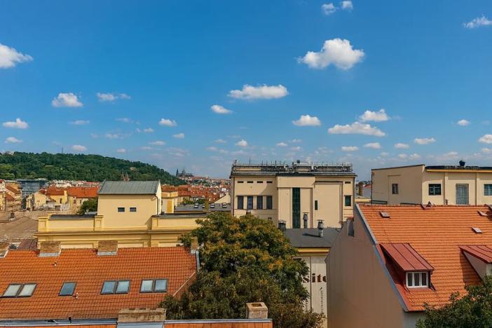 Pronájem bytu 4+kk, Praha, Janáčkovo nábřeží, 132 m2