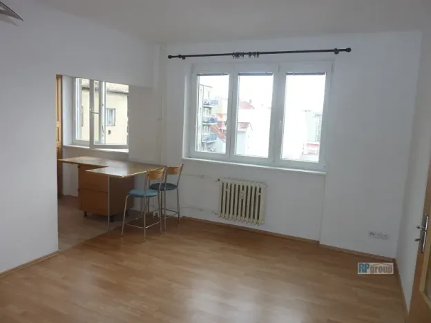 Prodej bytu 2+kk, Praha - Holešovice, Argentinská, 43 m2