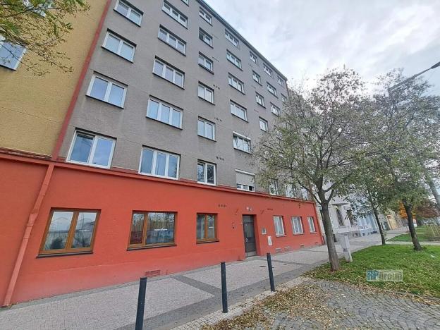 Prodej bytu 2+kk, Praha - Holešovice, Argentinská, 43 m2