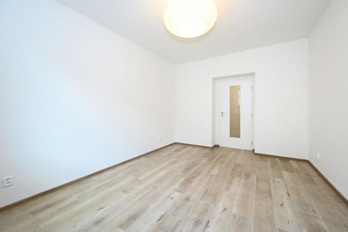 Pronájem bytu 2+kk, Praha - Smíchov, Kroftova, 58 m2