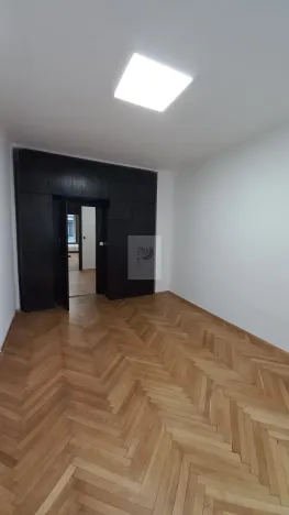 Pronájem kanceláře, Praha - Nové Město, V jámě, 125 m2