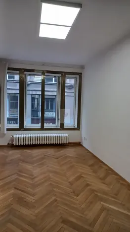 Pronájem kanceláře, Praha - Nové Město, V jámě, 125 m2