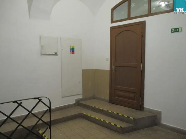 Pronájem obchodního prostoru, Litomyšl, Smetanovo náměstí, 25 m2