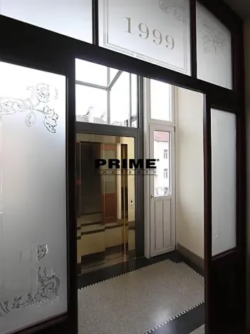 Pronájem bytu 3+1, Praha - Vinohrady, Polská, 105 m2