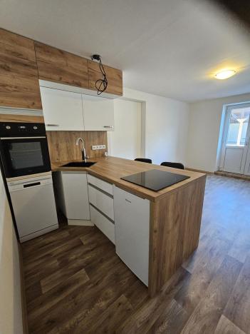 Prodej bytu 1+1, Jeseník, Slezská, 41 m2