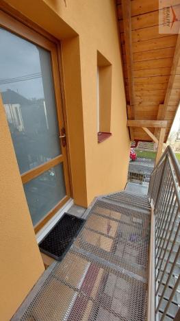 Pronájem bytu 2+kk, Valašské Meziříčí - Krásno nad Bečvou, Na Příkopě, 39 m2