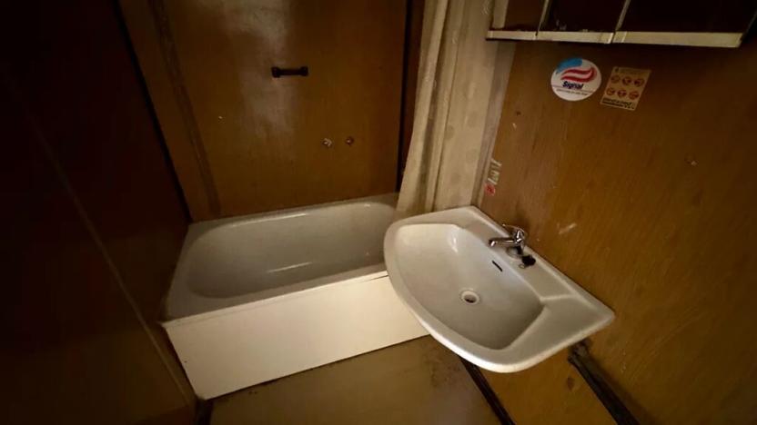 Pronájem bytu 2+kk, Praha - Hloubětín, Kardašovská, 44 m2