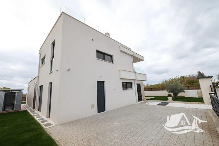 Prodej vily, Privlaka, Chorvatsko, 135 m2