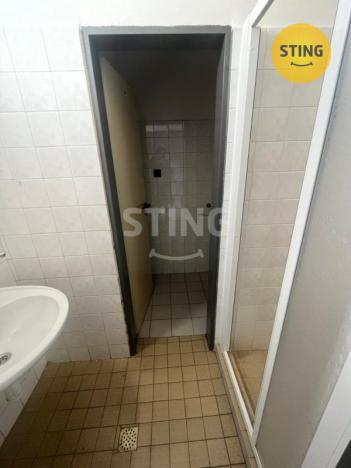 Pronájem skladu, Paskov, Rudé armády, 662 m2