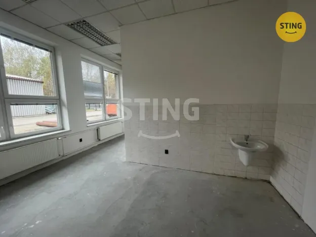 Pronájem skladu, Paskov, Rudé armády, 662 m2