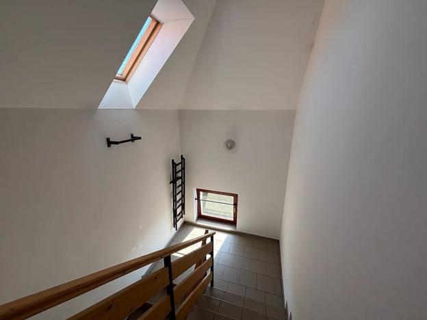 Prodej bytu 2+kk, Jesenice, Lomená, 45 m2