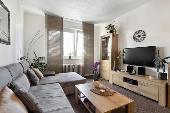 Pronájem bytu 2+1, Praha - Malešice, Bydžovského, 58 m2