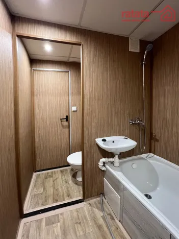 Pronájem bytu 2+1, Chomutov, Dřínovská, 60 m2