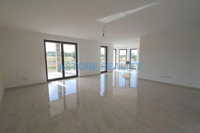 Pronájem rodinného domu, Trnová, 370 m2