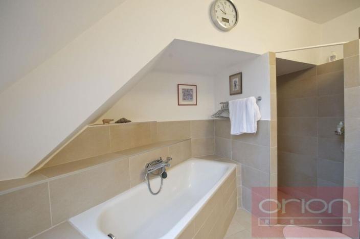 Pronájem rodinného domu, Praha - Kunratice, Ke hrádku, 417 m2