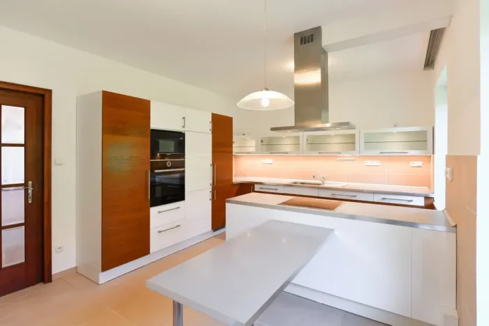 Pronájem rodinného domu, Praha - Kunratice, Ke hrádku, 417 m2