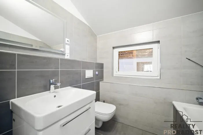 Prodej rodinného domu, Pardubice - Doubravice, 108 m2