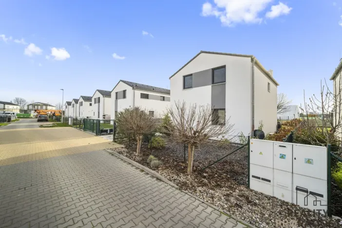 Prodej rodinného domu, Pardubice - Doubravice, 108 m2