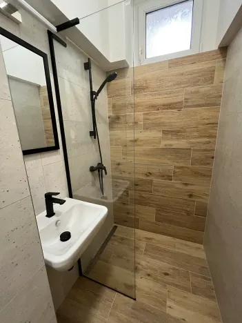 Pronájem bytu 1+1, Praha - Vršovice, 40 m2