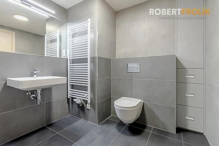 Pronájem bytu 3+kk, Praha - Lysolaje, Lysolajské údolí, 77 m2