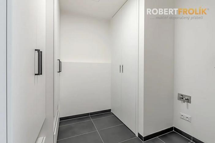 Pronájem bytu 3+kk, Praha - Lysolaje, Lysolajské údolí, 77 m2