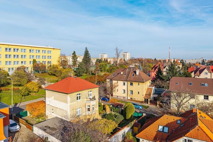 Prodej rodinného domu, Praha - Strašnice, Břežanská, 215 m2