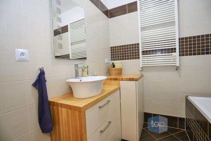 Prodej bytu 3+kk, Praha, U louky, 71 m2