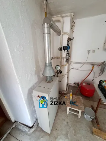 Prodej rodinného domu, Viničné Šumice, 200 m2