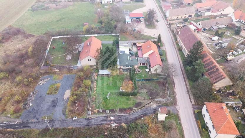 Prodej podílu pozemku, Třebíz, 161602 m2