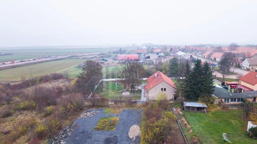 Prodej podílu pozemku, Třebíz, 161602 m2