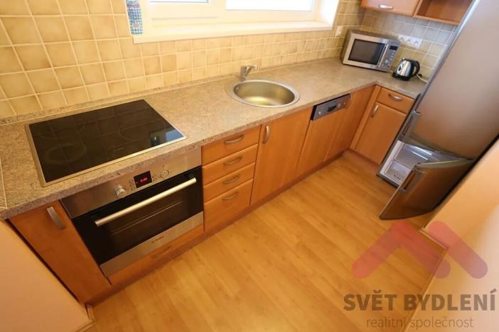 Pronájem bytu 2+kk, Praha - Vysočany, Pod Harfou, 51 m2