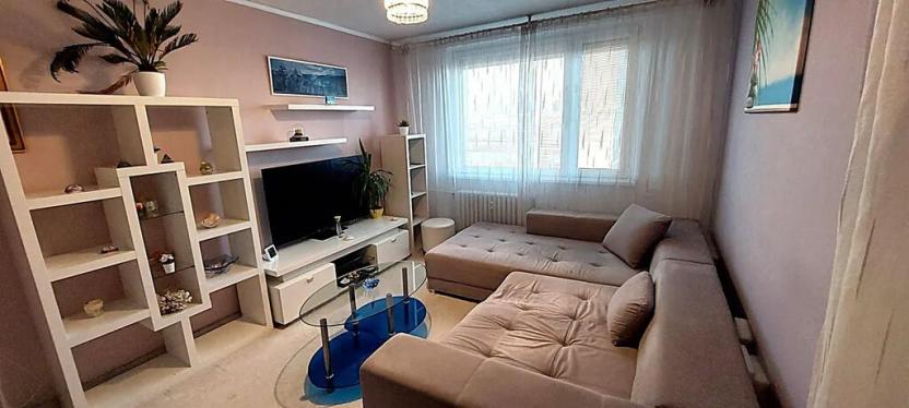 Prodej bytu 3+1, Praha - Letňany, Dobratická, 68 m2