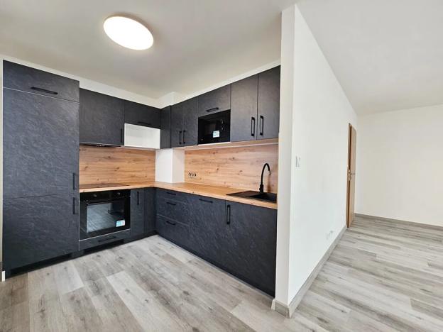 Prodej bytu 3+1, Kladno, Čs. armády, 75 m2