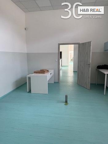 Pronájem komerční, Vsetín, 200 m2