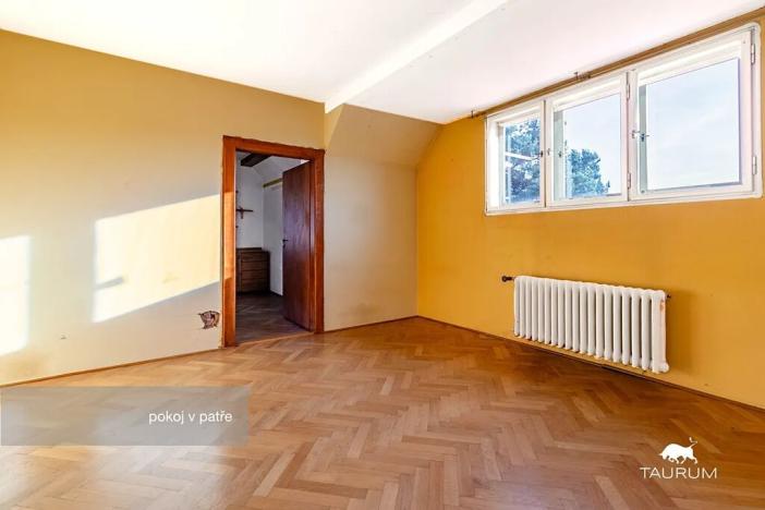 Prodej vícegeneračního domu, Manětín, 329 m2