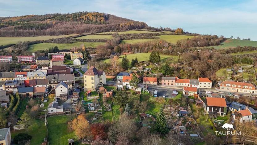 Prodej vícegeneračního domu, Manětín, 329 m2