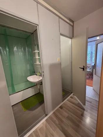 Pronájem bytu 1+kk, Kopřivnice, Družební, 25 m2