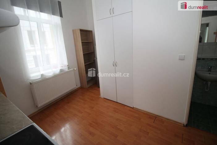 Pronájem bytu 1+1, Mariánské Lázně, Ruská, 45 m2