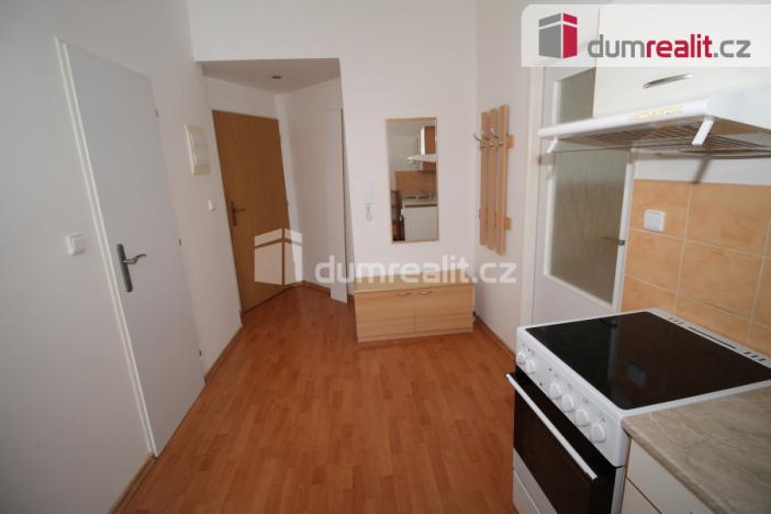 Pronájem bytu 1+1, Mariánské Lázně, Ruská, 45 m2