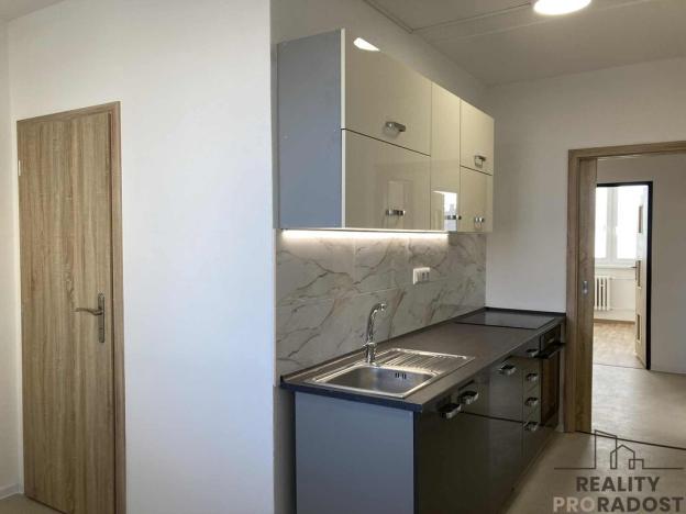 Pronájem bytu 4+1, Znojmo, náměstí Svobody, 74 m2