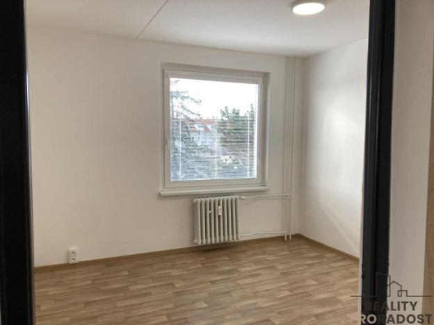 Pronájem bytu 4+1, Znojmo, náměstí Svobody, 74 m2