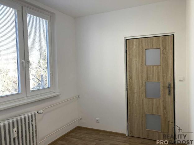 Pronájem bytu 4+1, Znojmo, náměstí Svobody, 74 m2