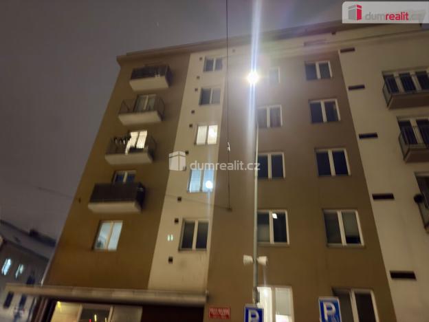 Pronájem bytu 1+1, Ústí nad Labem, Velká Hradební, 34 m2