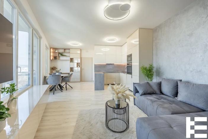 Pronájem bytu 2+kk, Praha - Vysočany, Čerpadlová, 60 m2