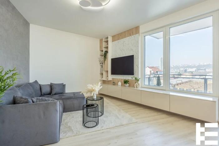 Pronájem bytu 2+kk, Praha - Vysočany, Čerpadlová, 60 m2