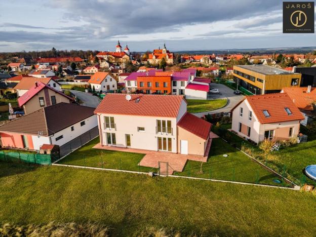 Prodej rodinného domu, Smečno, Za Školou, 131 m2