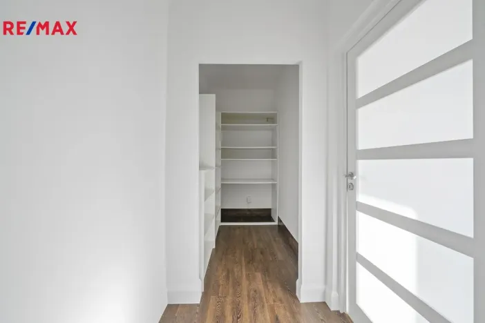 Prodej bytu 2+1, Hradec Králové - Nový Hradec Králové, Kejzlarova, 75 m2